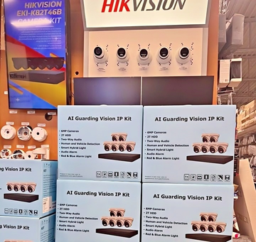 Guarding Vision IP-KIT8662-BR 8 Channel 8MP NVR with 2TB HDD and 8pcs Active Deterrence 6MP Smart Hybrid Light Fixed Turret Camera Kit