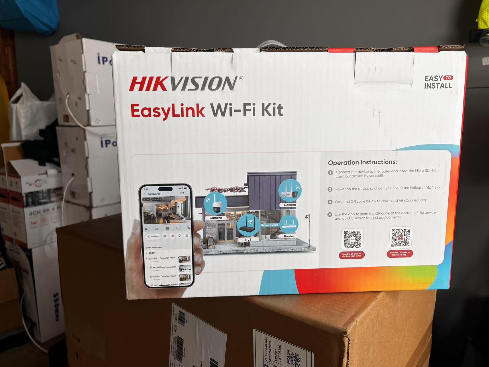 Hikvision 4MP H.265 One bullet + One PTDome WiFi NVS Kit (NKS424W03H)