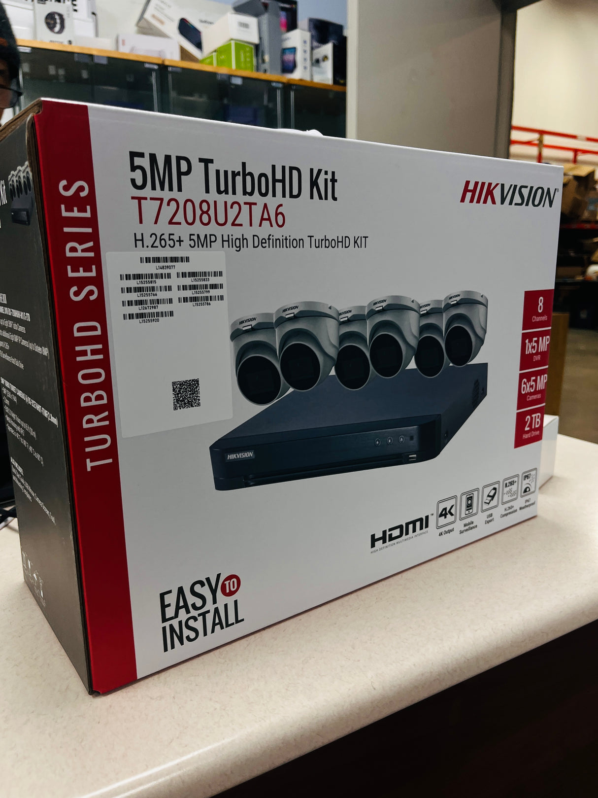 Hikvision 5MP 8-kanala TurboHD-Kompleto (T7208U2TA6)